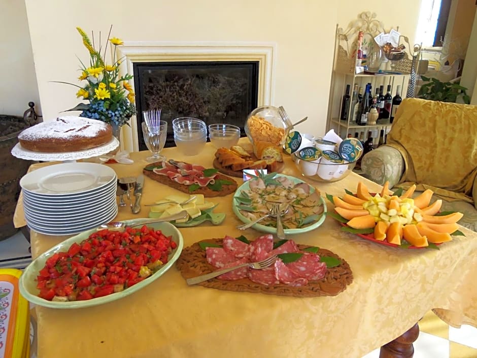 Marta Guest House