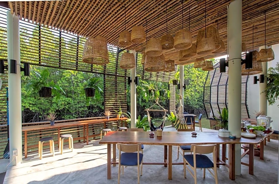 Escape Life Koh Kood