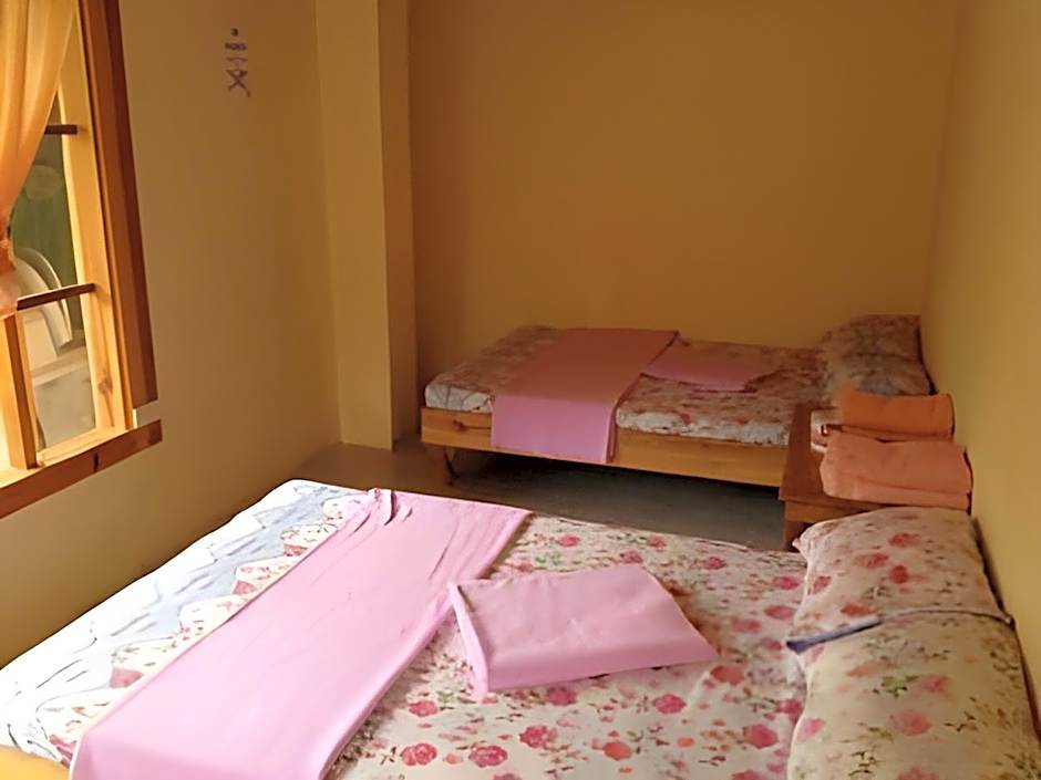 Kanip Aw Pines View Lodge