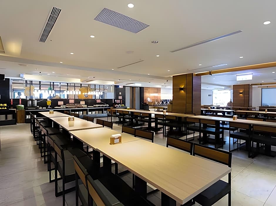 Ali Mountain Oriental Pearl International Hotel