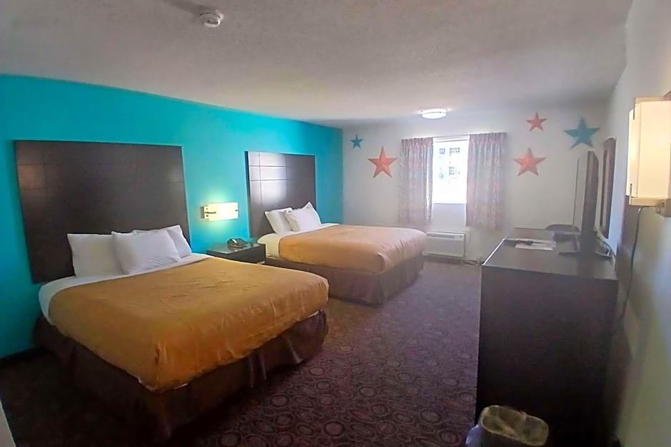 Photo 1 of 5 of Deluxe 2 Queen Beds