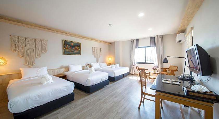 The Wood Pattani Hotel