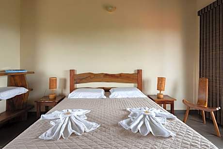 Standard Double Suite