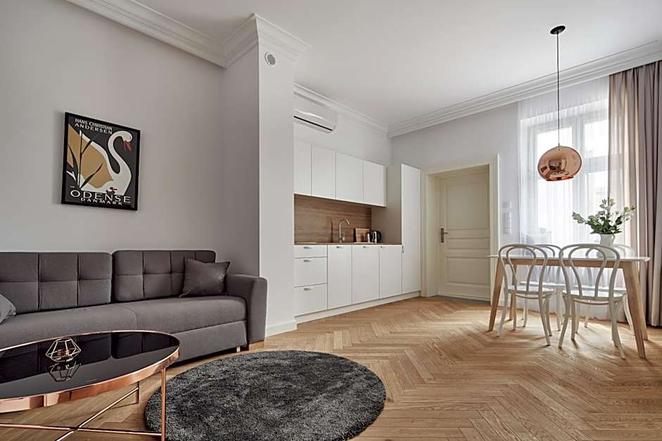 St Agnes Apartments Old Town