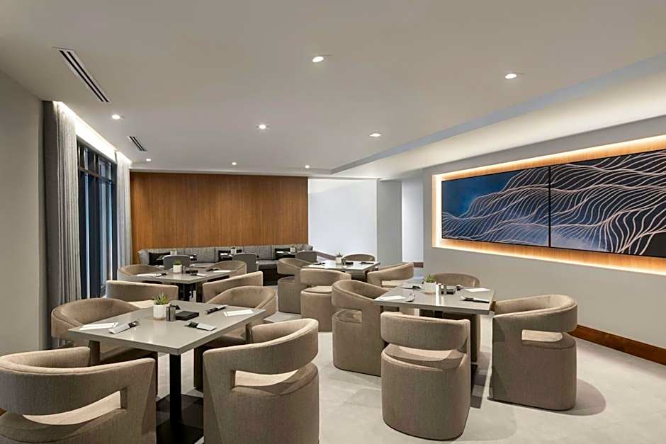 AC Hotel by Marriott Old Montreal