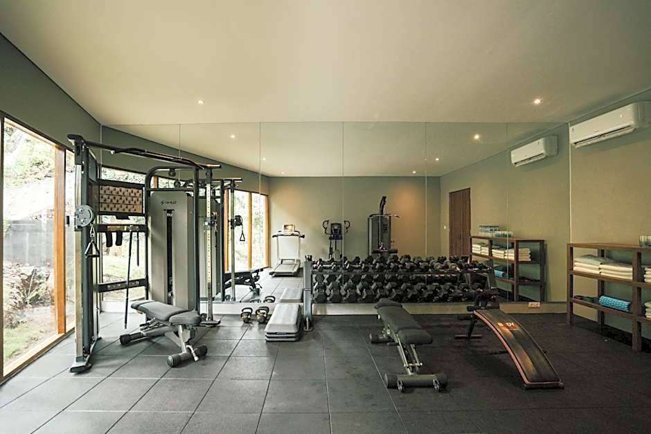 Sanglung Villas & Suites