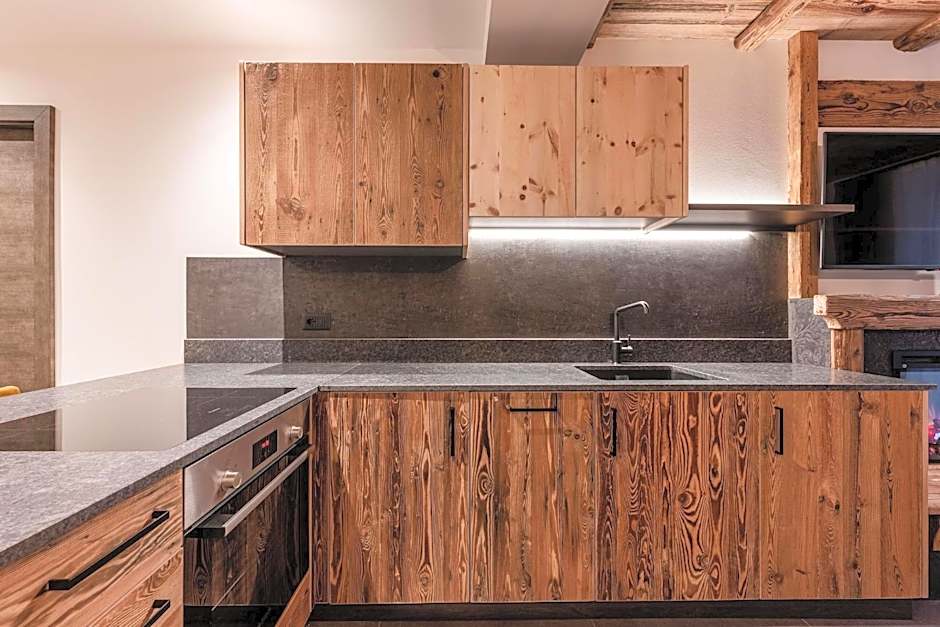 Nidaris - Luxury Private Spa Suites