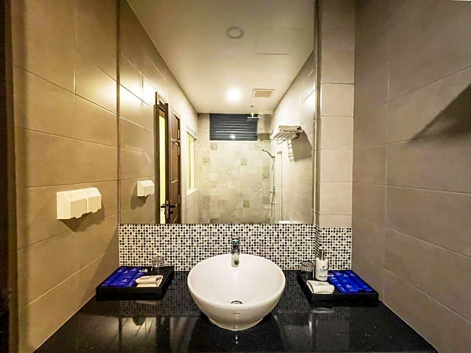 Sky Beach Maldives - Dhiffushi