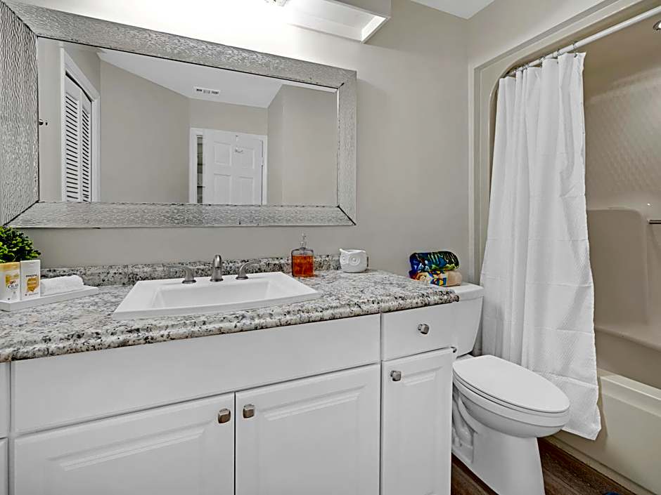 Charming Beach Studio With Pool & Sauna