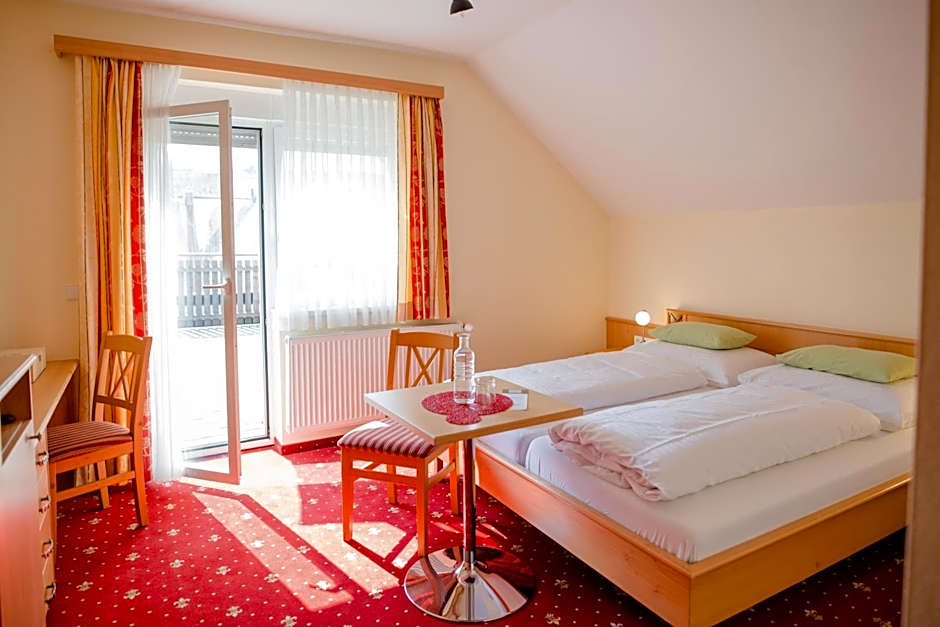 Ratscher Landhaus Wein- und Wellbeinghotel