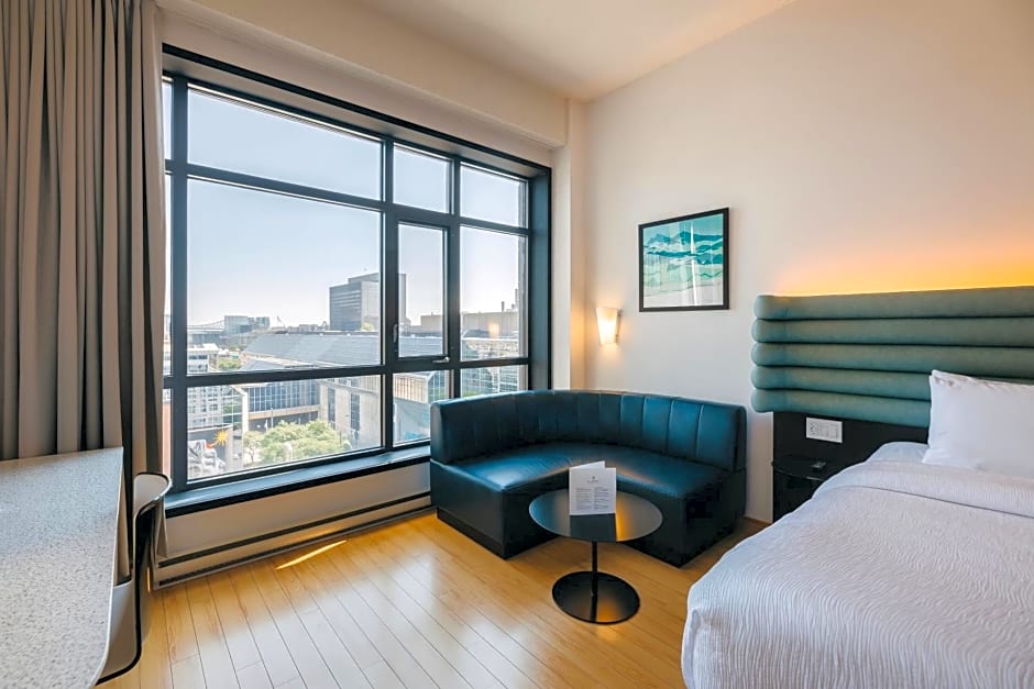 Le Dauphin Montréal Centre-Ville