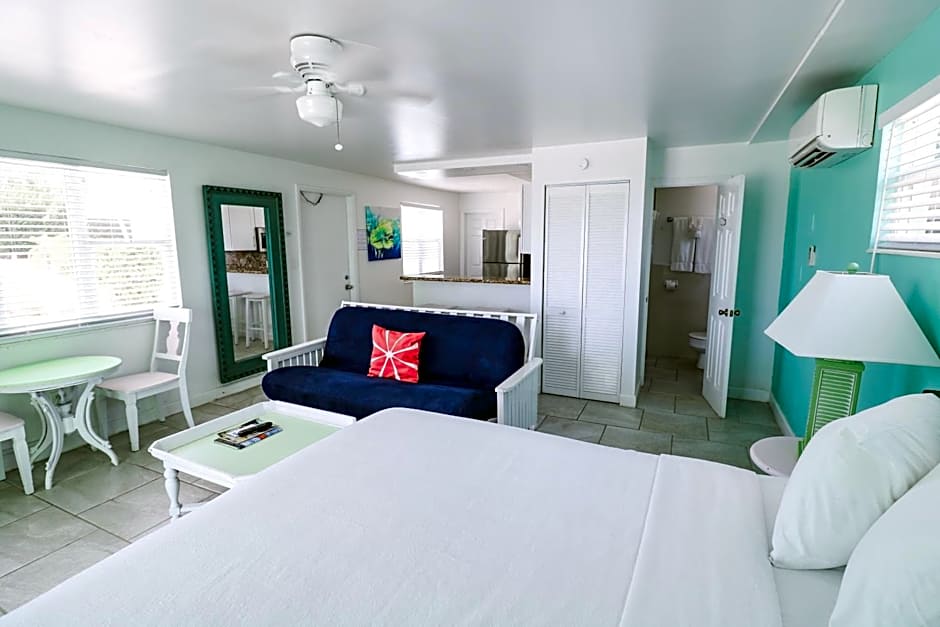 Photo 1 of 13 of 1 King Bed Suite, Ocean View