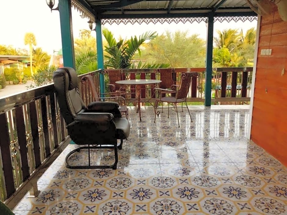 ริมบึงสวนพริกรีสอร์ท