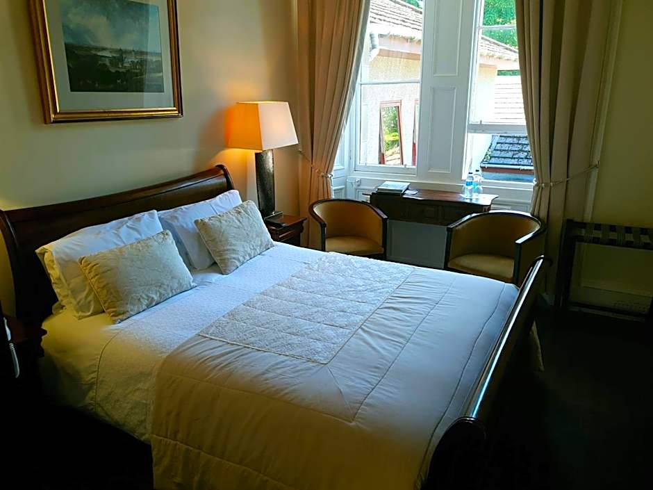 Mansfield House Hotel