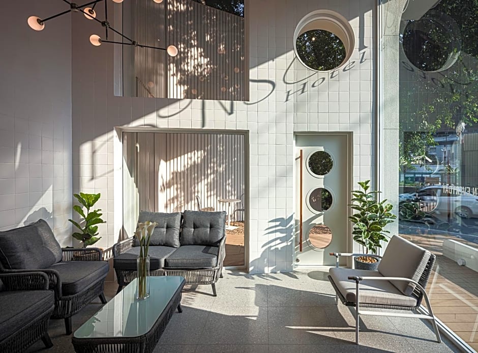 Bonsai Hotel Bangkok