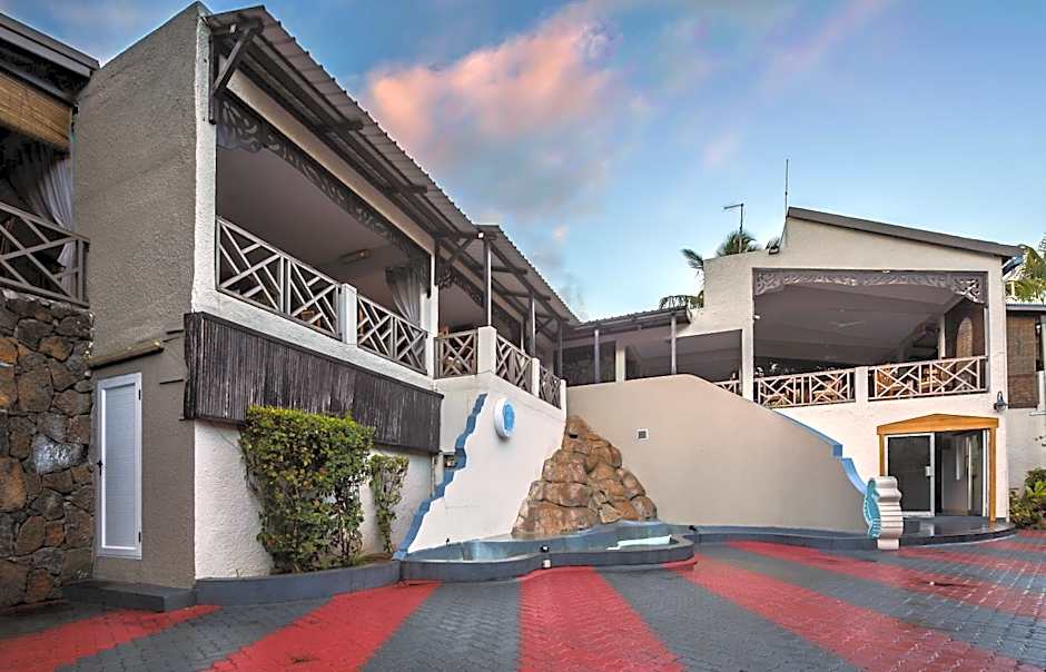 Le Grand Bleu Hotel
