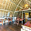 milo's home bungalow