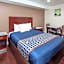 Travelodge by Wyndham Harbor City