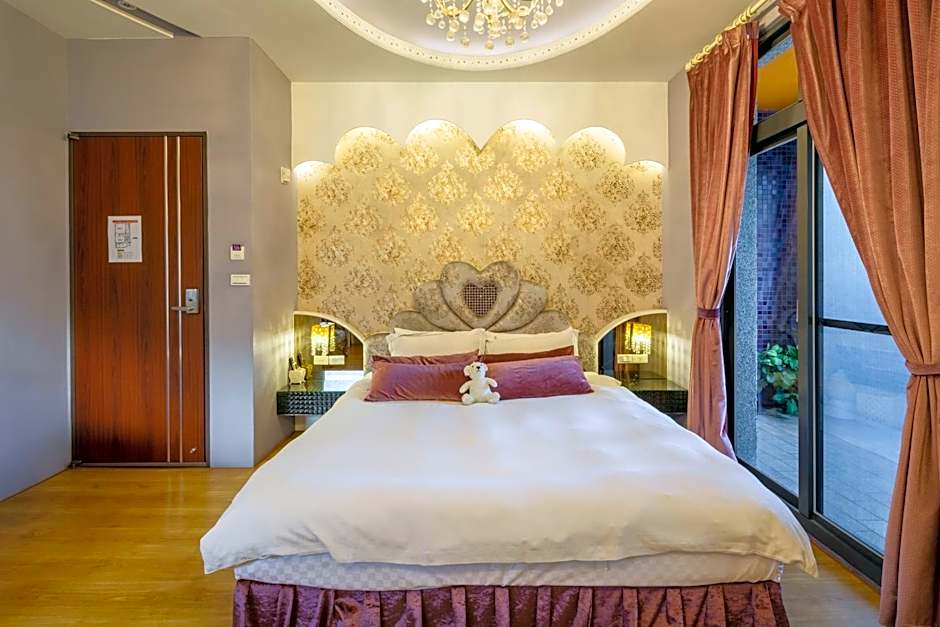 Queen Love Homestay