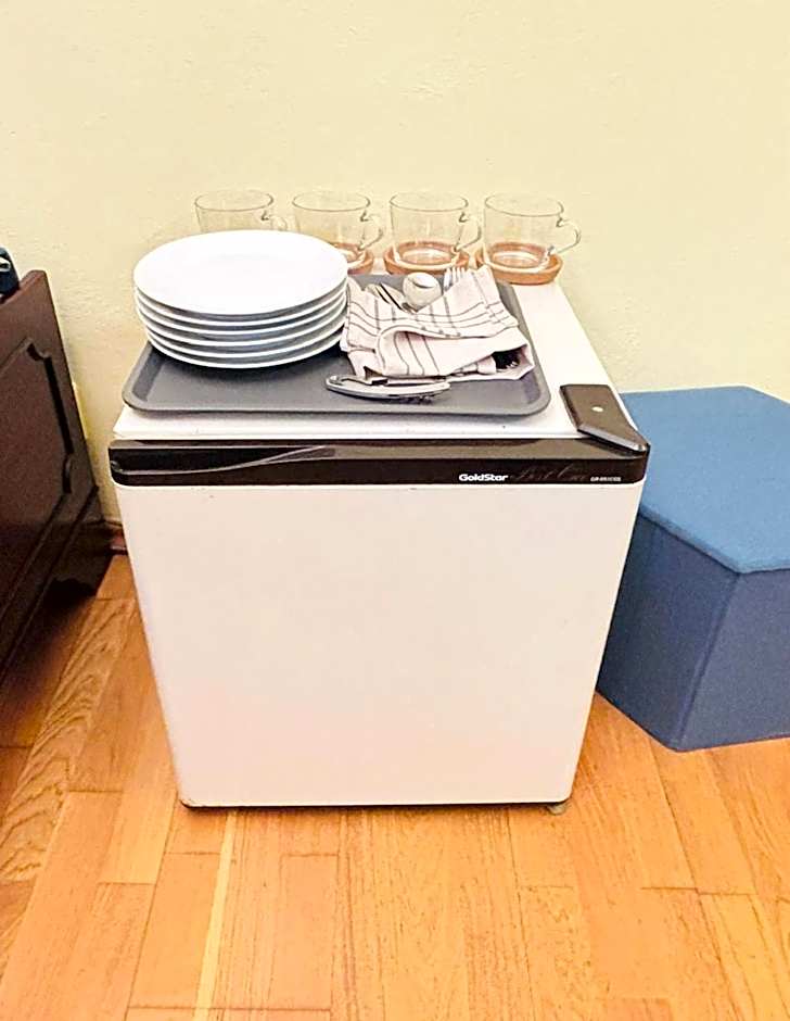 Rabbit's Loft - 2 Bedrooms, Theme Room, Free Parking