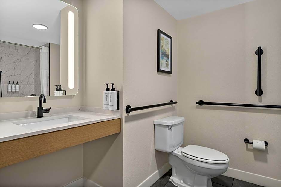 Crowne Plaza Hotel Virginia Beach-Norfolk By IHG