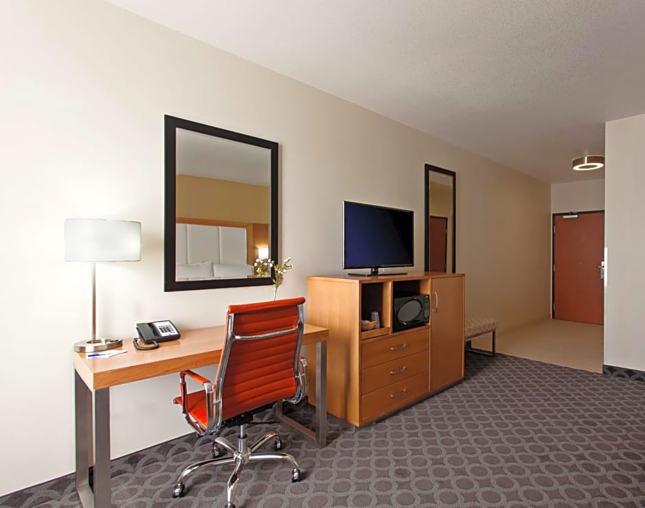 Holiday Inn Express North Hollywood Burbank Area