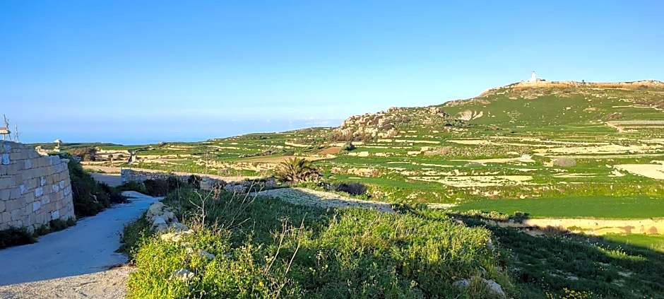 Grotto's Paradise B&B