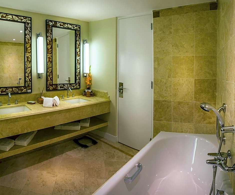 Sanctuary Lodge, A Belmond Hotel, Machu Picchu