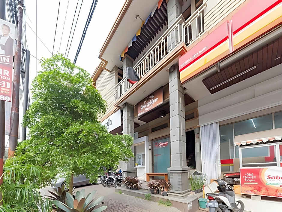 RedDoorz Syariah near Politeknik Negeri Bandung Campus – Bandung, KY