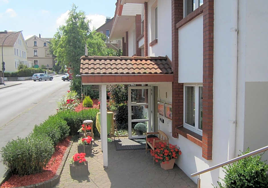Arador-City Hotel