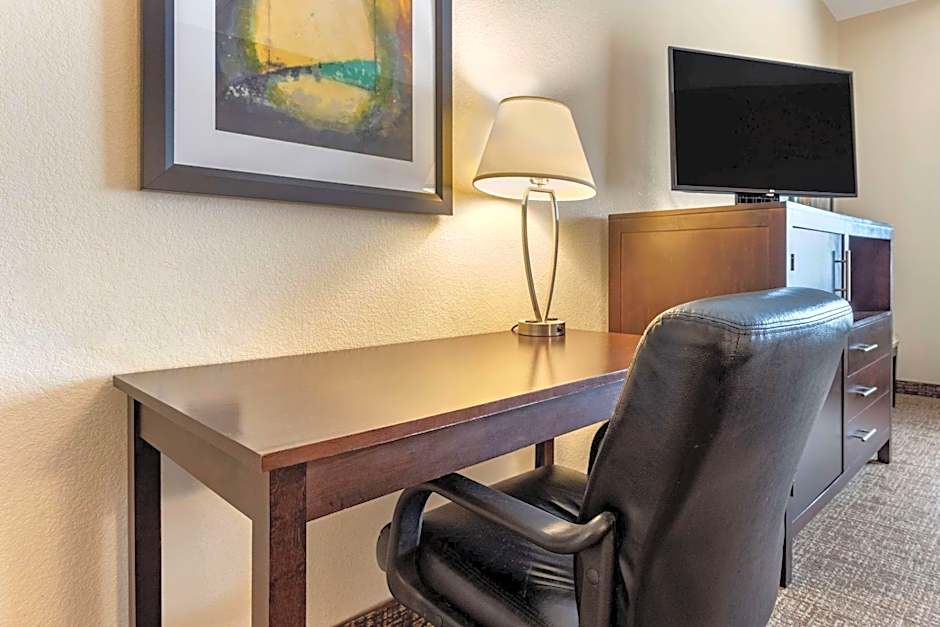 Comfort Inn & Suites Butler