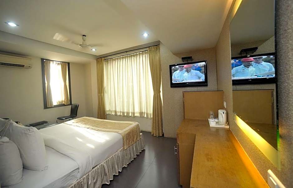 Hotel Lee International