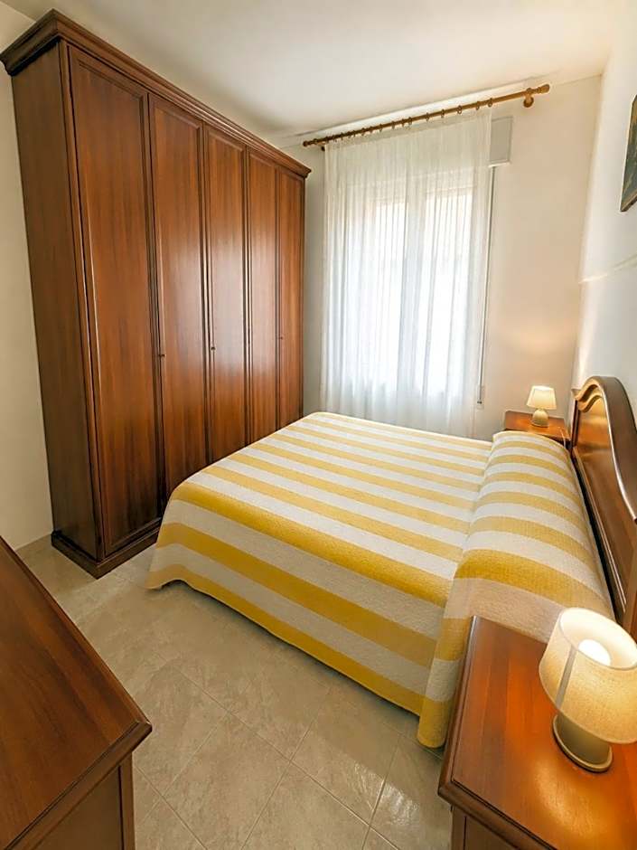 Big Apartment with 3 rooms