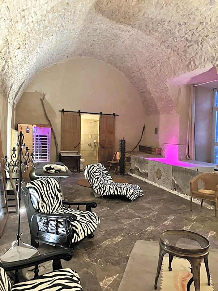 LES JARDINS DE LA CATHÉDRALE chambres d Hôtes gîte de groupe