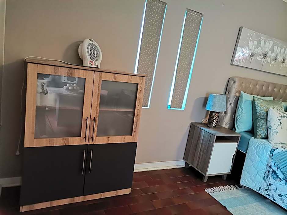 DR M BEAUTY LOUNGE AND GUEST HOUSE