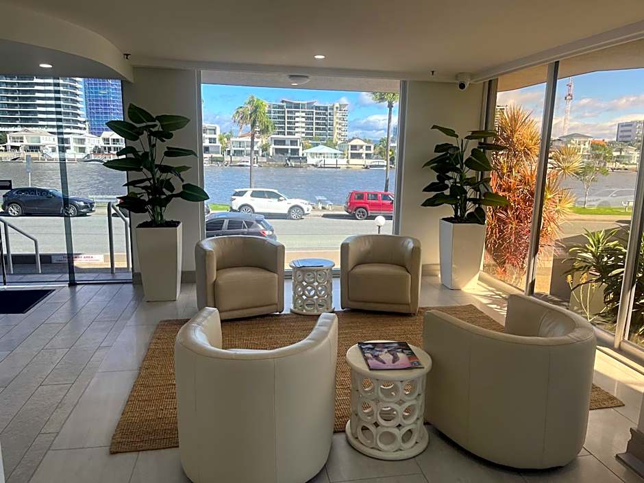 Spectrum Holiday Apartments