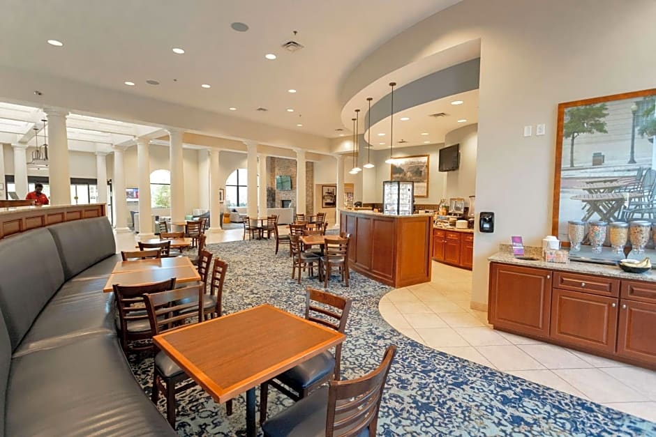 Best Western Plus Westgate Inn & Suites