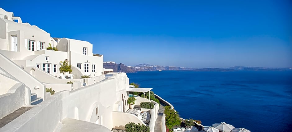 Canaves Oia Suites