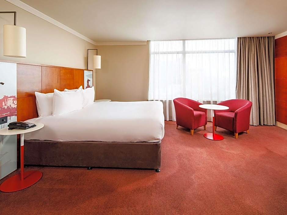 Holland House Hotel Cardiff By Sunday