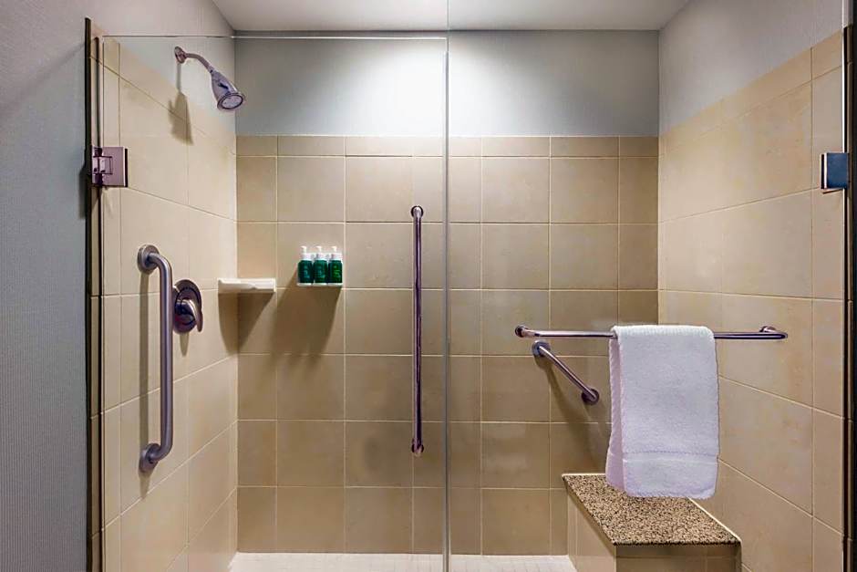 Courtyard by Marriott Greenville Downtown