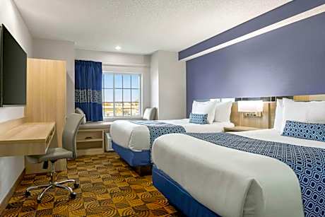 Queen Room with Two Queen Beds - Non-Smoking