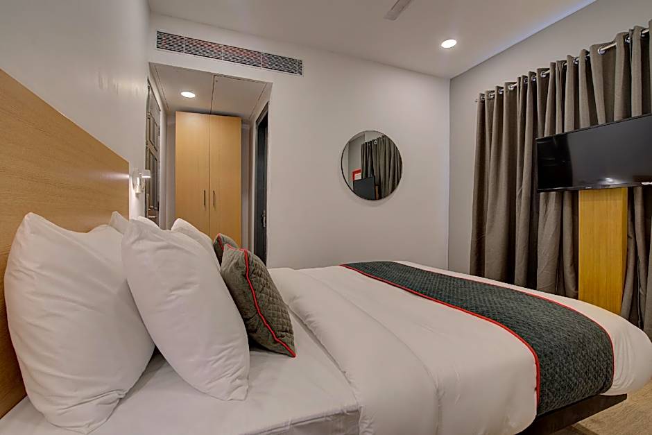 Eureka Grand by OYO Rooms – Guwahati, TX