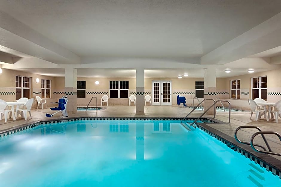 Country Inn & Suites by Radisson, Boise West, ID