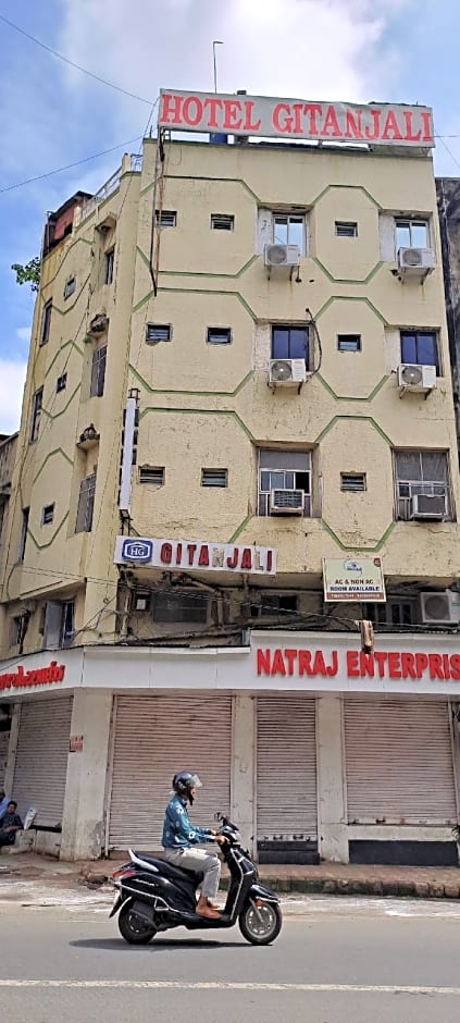 Hotel Gitanjali Kalupur(Relief Road)