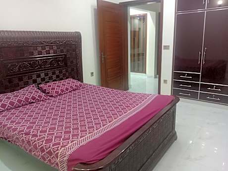 The Gujrat Guest House