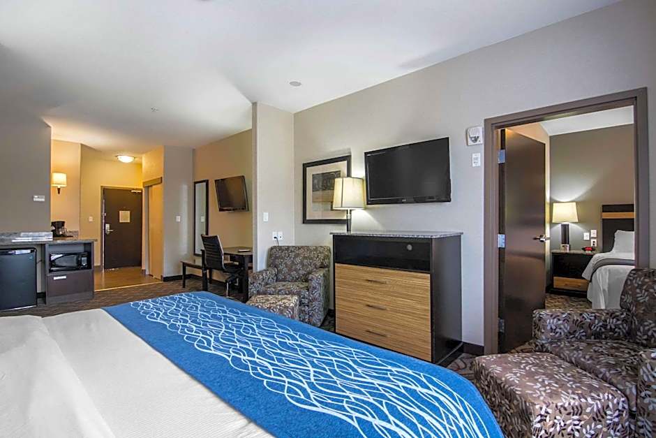 Comfort Inn & Suites Fort Saskatchewan