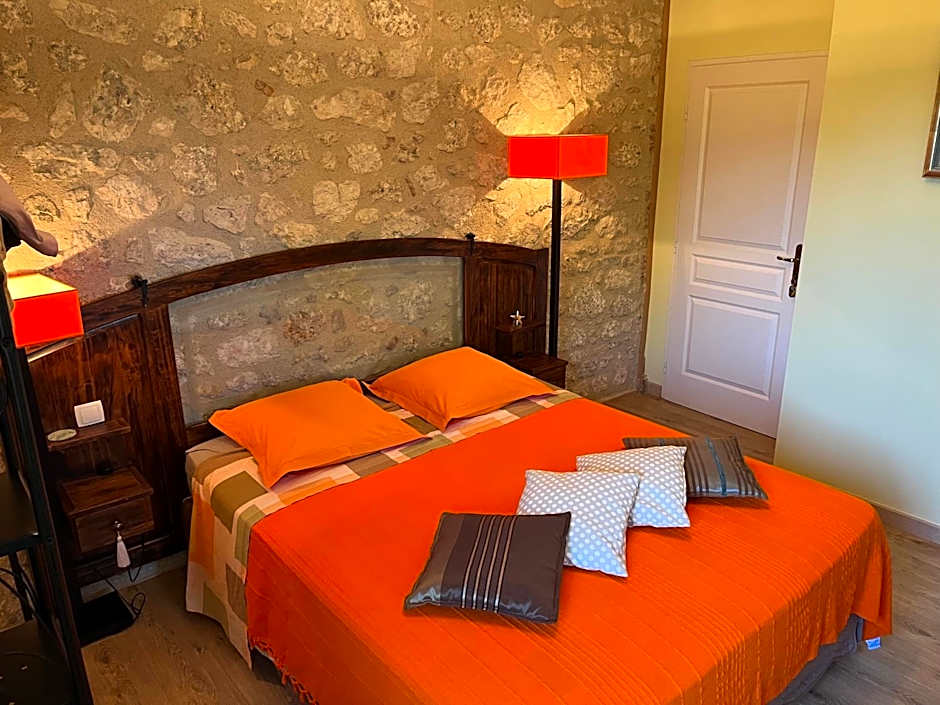 Chambres Et Tables D'hotes Au Pres De Ma Blonde – Senouillac, CO