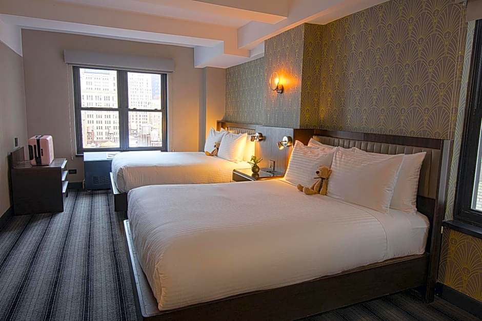 Photo 1 of 5 of Signature 2 Queen Beds