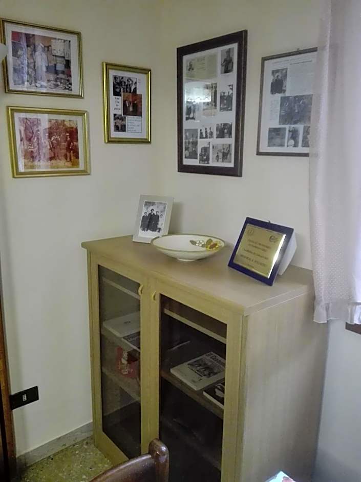 B&B "Il Cantastorie" Casa Molinari-Boldrini - Room & breakfast