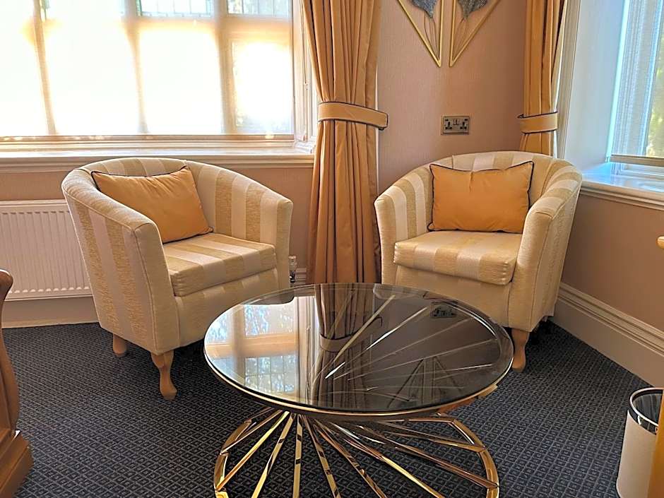 Chester Court Hotel